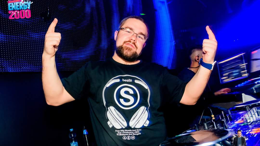DJ ResQ